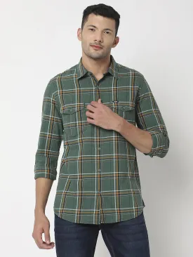 Spykar Men Green & Mustard Cotton Slim Fit Checkered Shirt